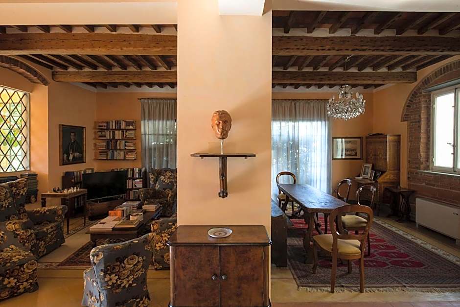 Al Porto Di Lucca B&B