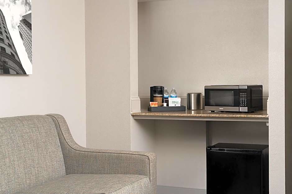 DoubleTree by Hilton Providence Airport Warwick