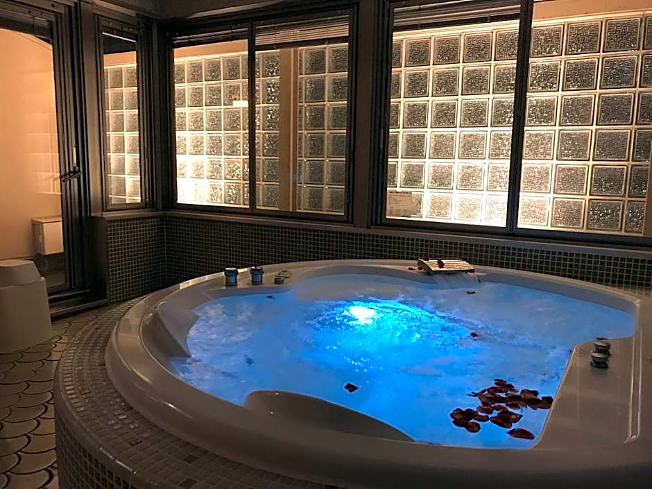 WATER HOTEL Cy (Audlt Only)