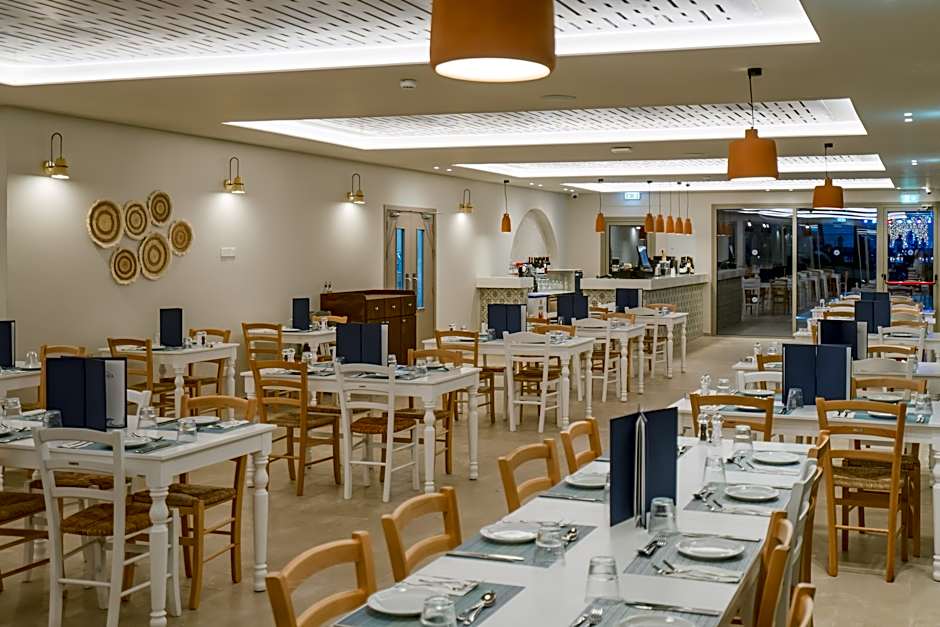 Sun Palace Protaras Waterpark Resort
