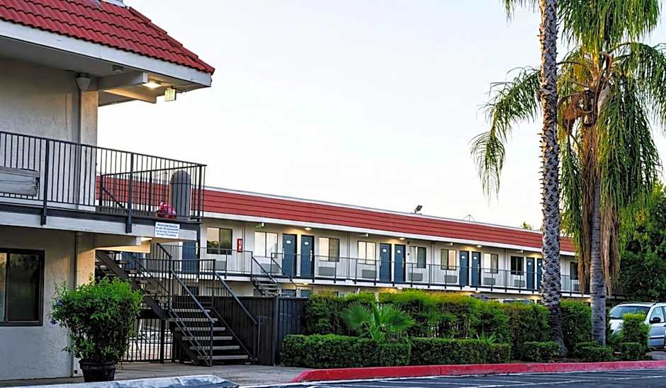 Motel 6 Modesto, CA