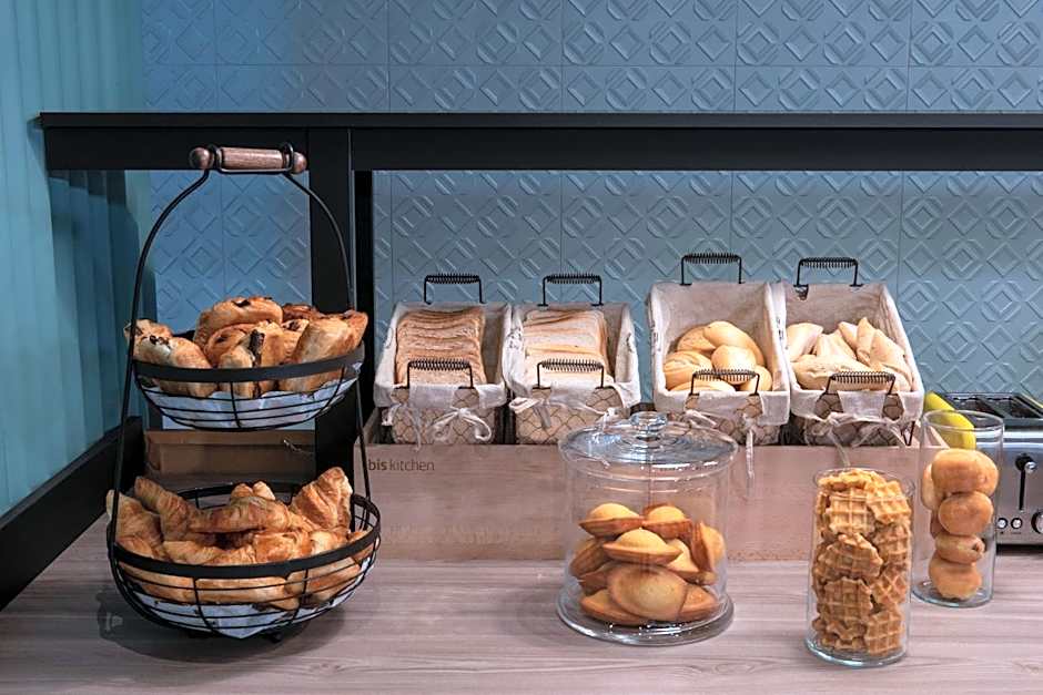 ibis Cergy-Pontoise Le Port