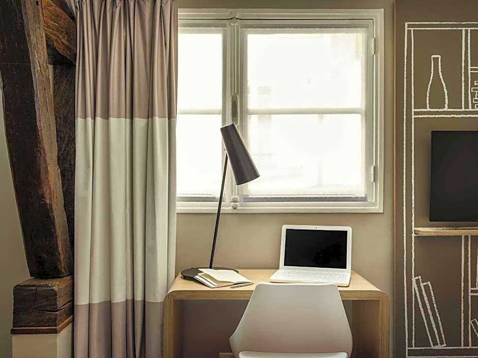 ibis Paris Avenue de la Republique