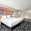 Days Inn & Suites by Wyndham Norton Shores/Muskegon