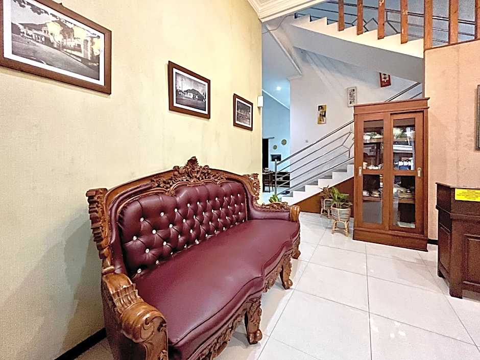 D Maktab Syariah Mitra RedDoorz Malang