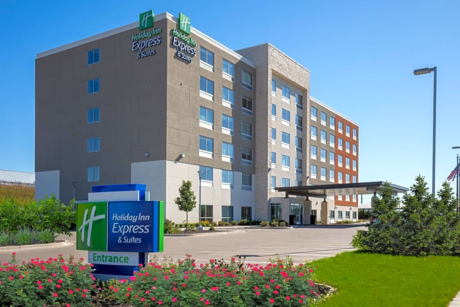 Holiday Inn Express & Suites Beloit