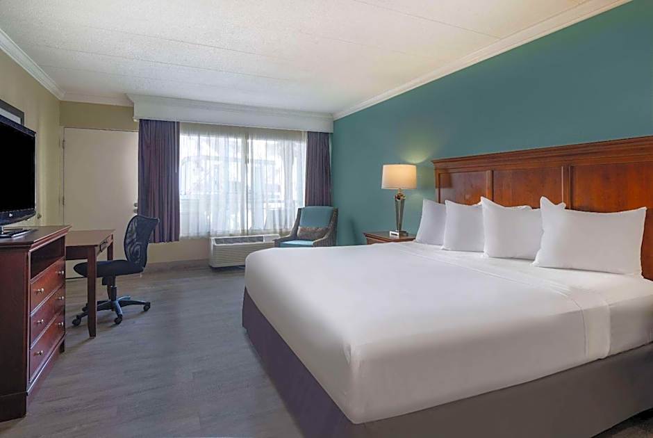 The Sandbar Hotel, Trademark Collection by Wyndham