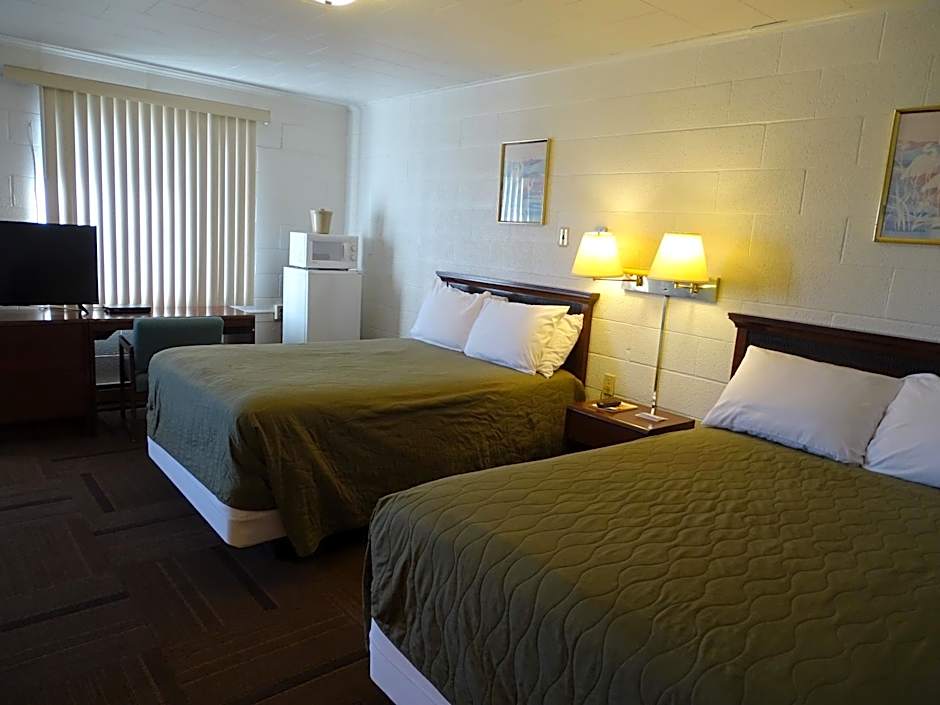 PRAIRIE WINDs MOTEL CARTHAGE