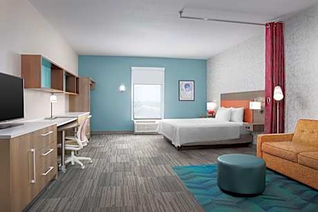 King Suite - Mobility Access/Non-Smoking