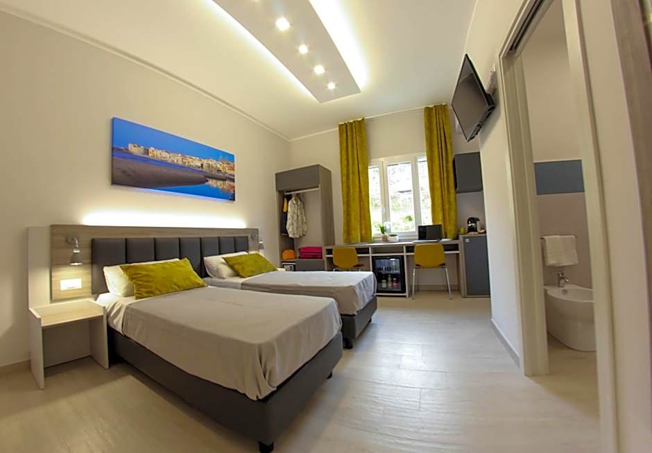 YEASY smart rooms Cefalù