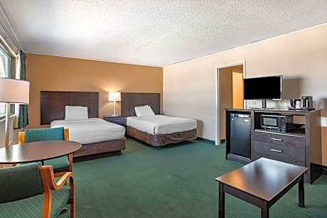 Two Double Beds with Sofa Bed