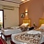 Shady Hotel Luxor