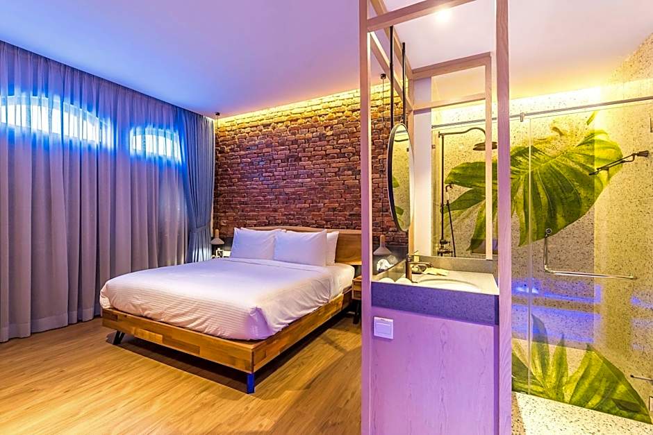 Tien Terrace Macalister