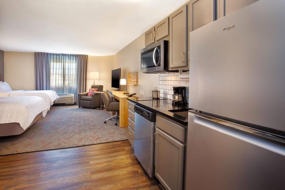 Candlewood Suites Kenosha By IHG
