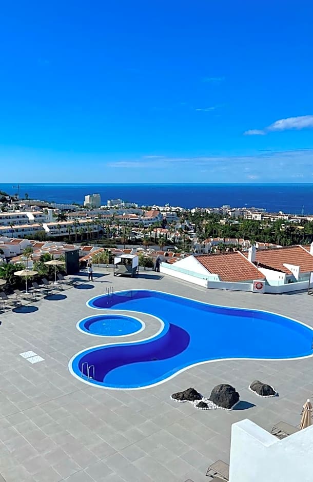 Costa Adeje Garden Aparthotel