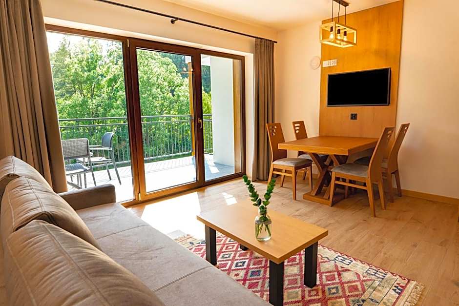 Apartamenty Mariza Szczawnica Jaworki - Duży Basen Zewnętrzny Podgrzewany do 25C