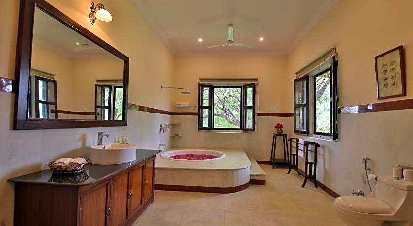 Roop Niwas Kothi Hotel