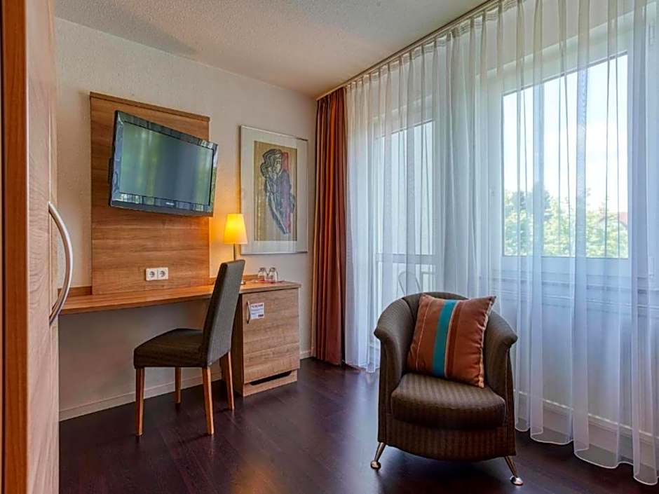 Stuttgart Großbettlingen Hotel by Belvilla