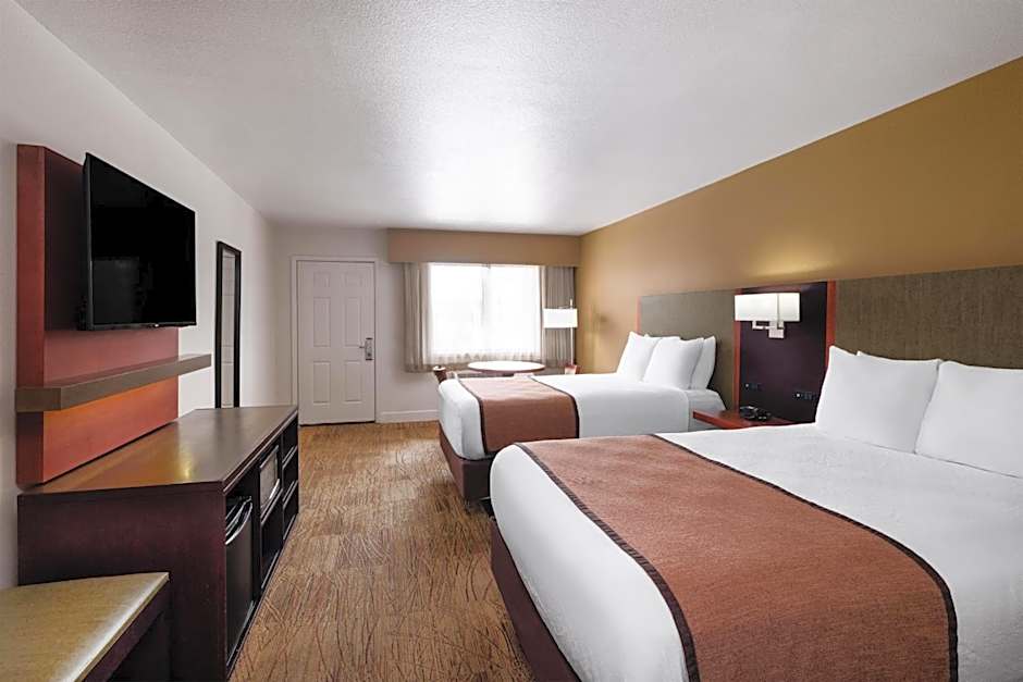 Best Western Discovery Inn