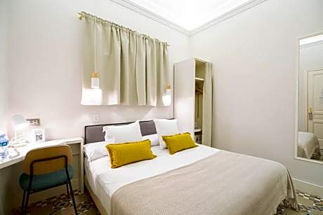 Interior Double Room