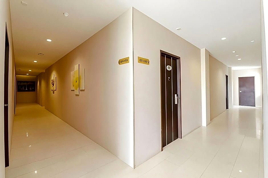 Lovina Inn Hotel Batam