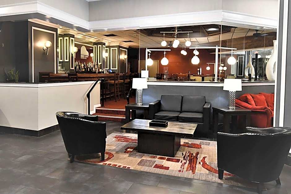 Ramada by Wyndham Jacksonville Hotel & Conference Center