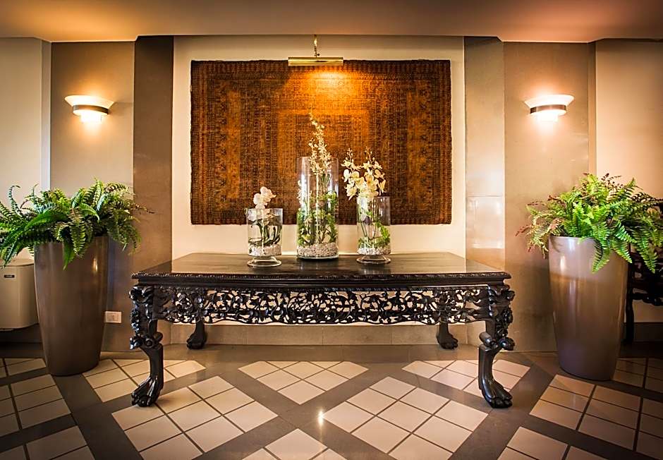 Sardegna Hotel - Suites & Restaurant