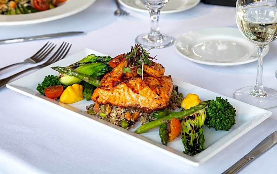 Staybridge Suites Oxnard River Ridge By IHG