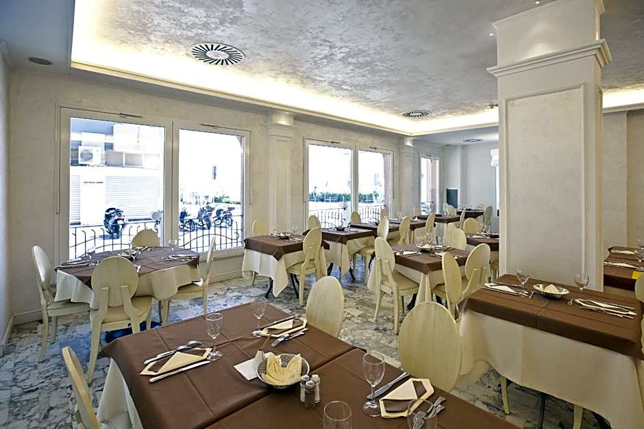 Hotel Aurora