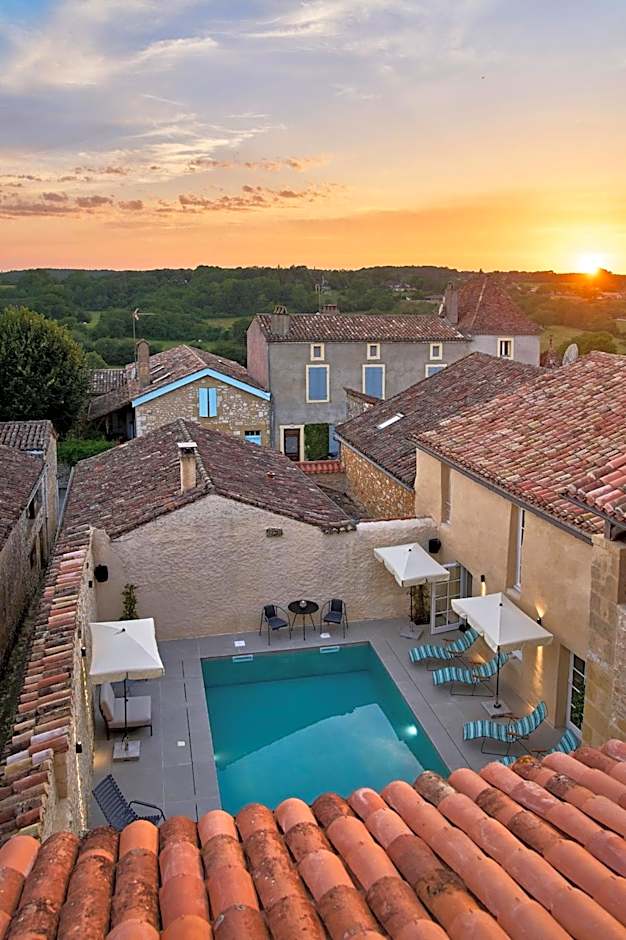 Hotel Le Chevalier Bleu