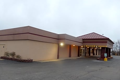 Red Roof Inn Ashtabula - Austinburg