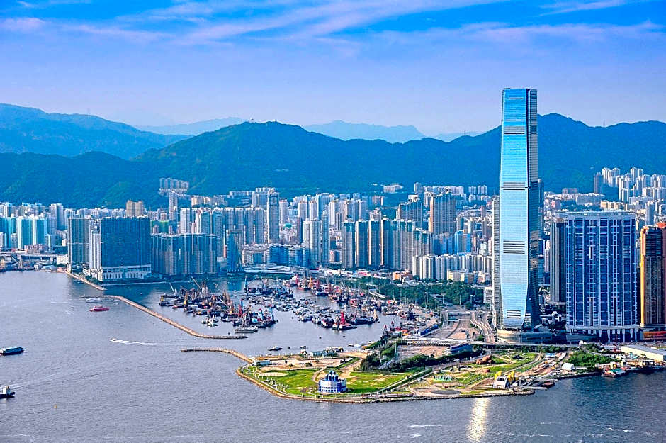 Twenty One Whitfield