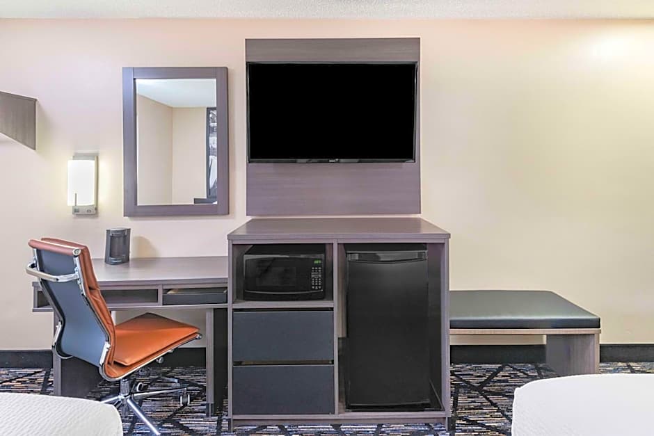Super 8 by Wyndham Charlottesville