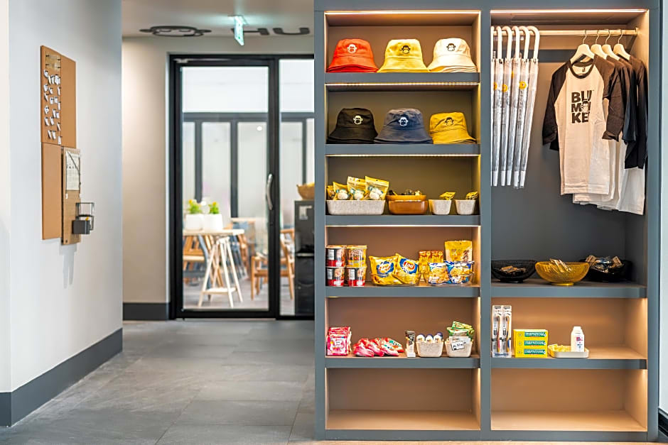 Blu Monkey Hub and Hotel Krabi Town