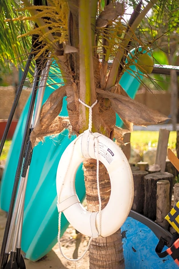 Bacalar B7 Blue