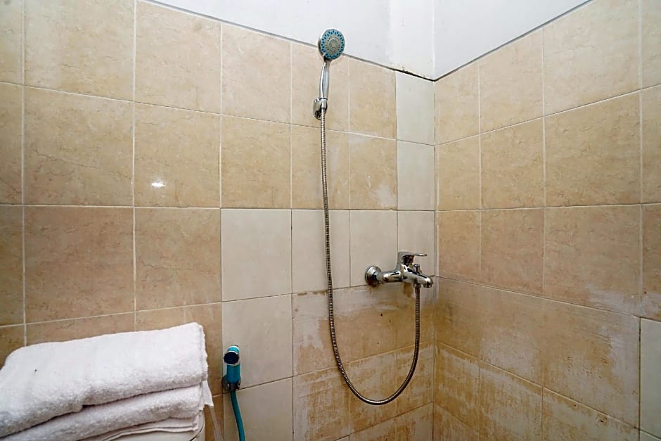 OYO 1439 Gang Guest Homestay