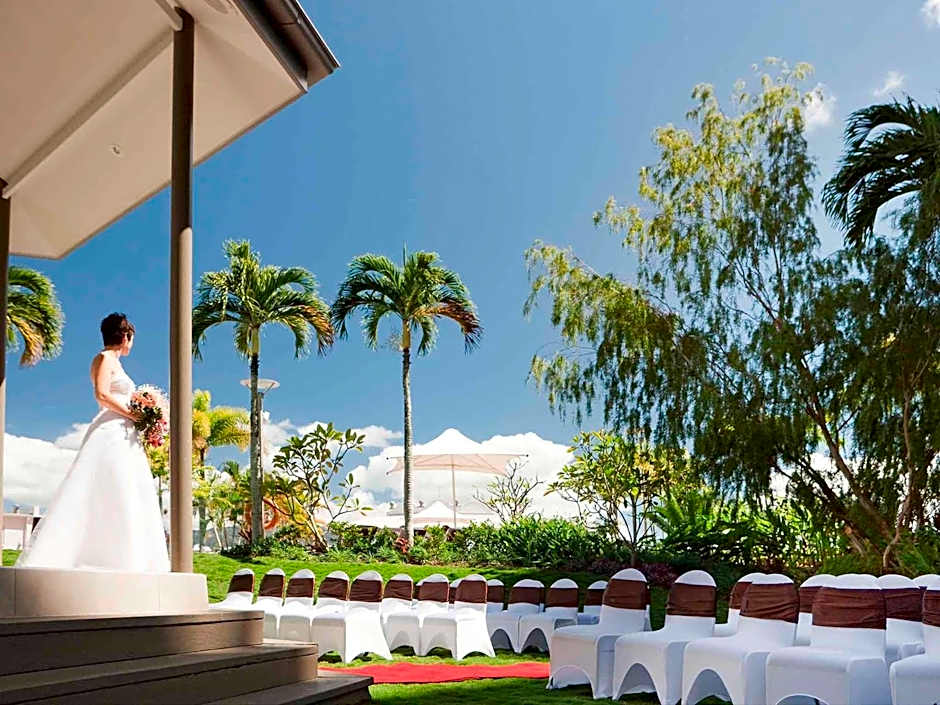 Pullman Cairns International