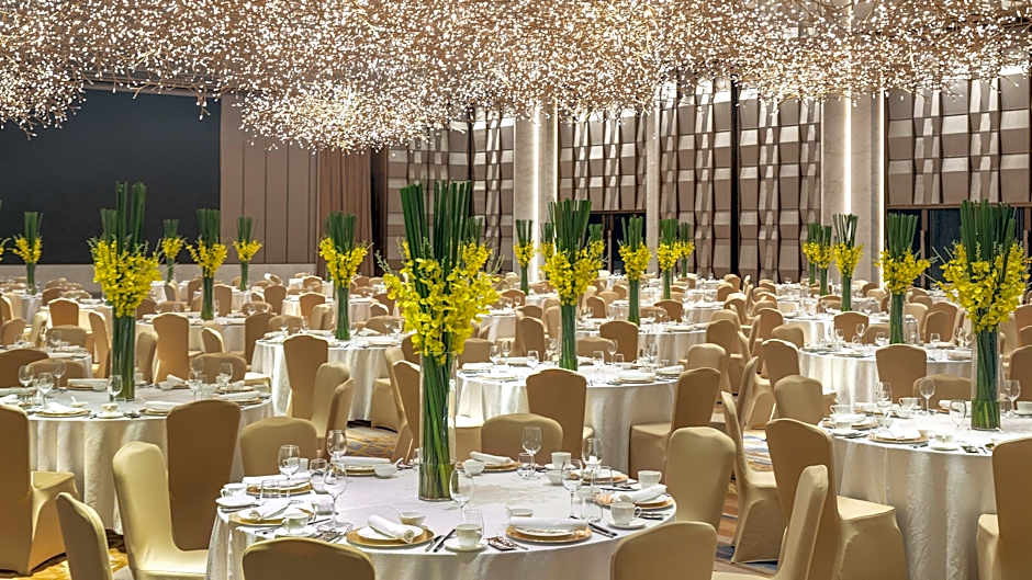 InterContinental Tianjin Yujiapu Hotel and Residences By IHG