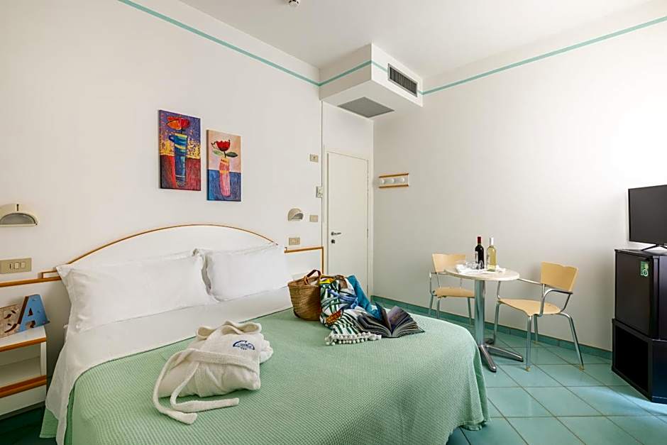 Hotel Caprice B&B - in centro a Riccione