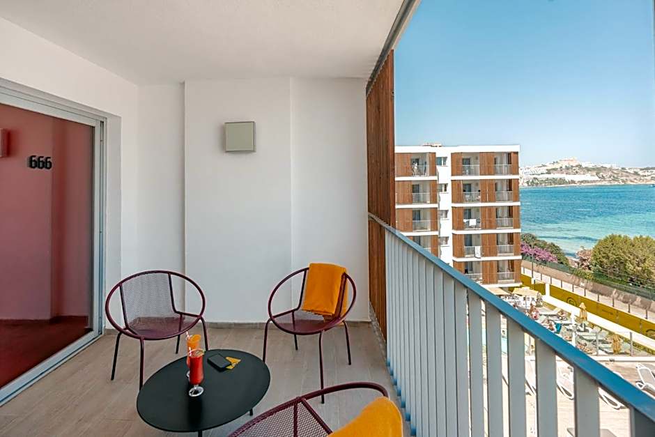 Ryans Ibiza Apartments - Only Adults