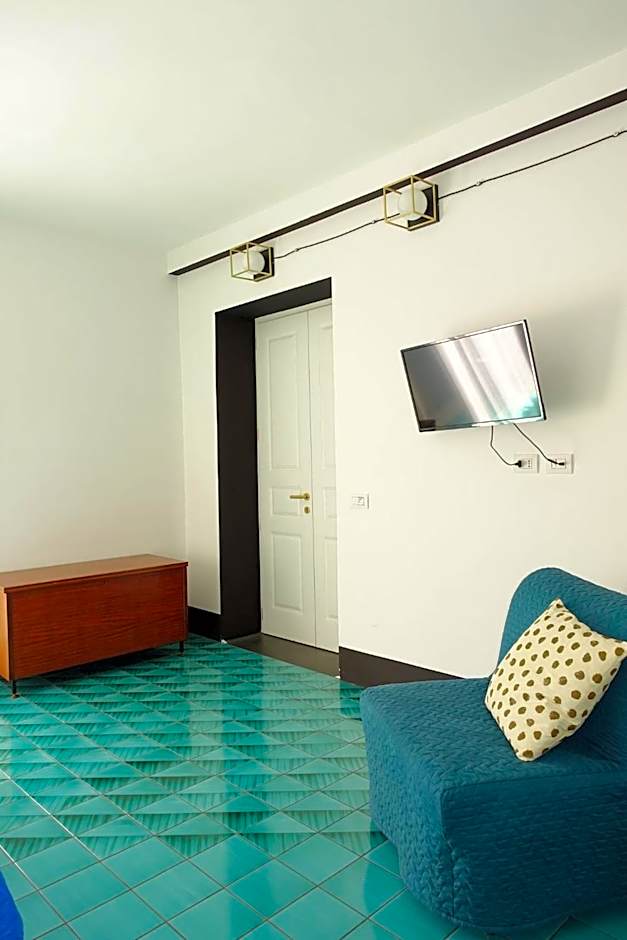 Ninina Boutique Suites