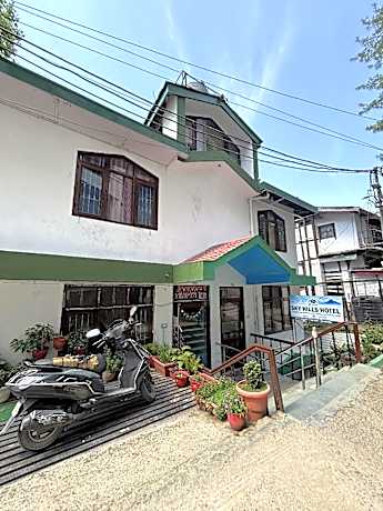 Sky Hills Hotel