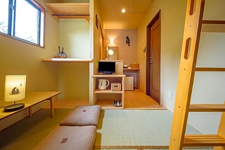Japanese Style Room with Loft and 4.5 Tatami - Above 13 Years Old Only