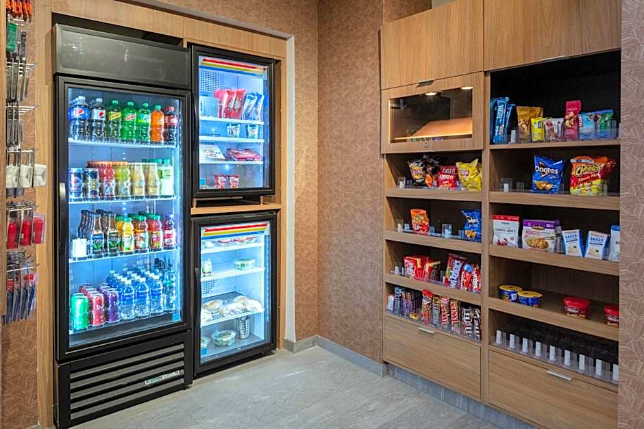 Fairfield Inn and Suites by Marriott Springfield Enfield