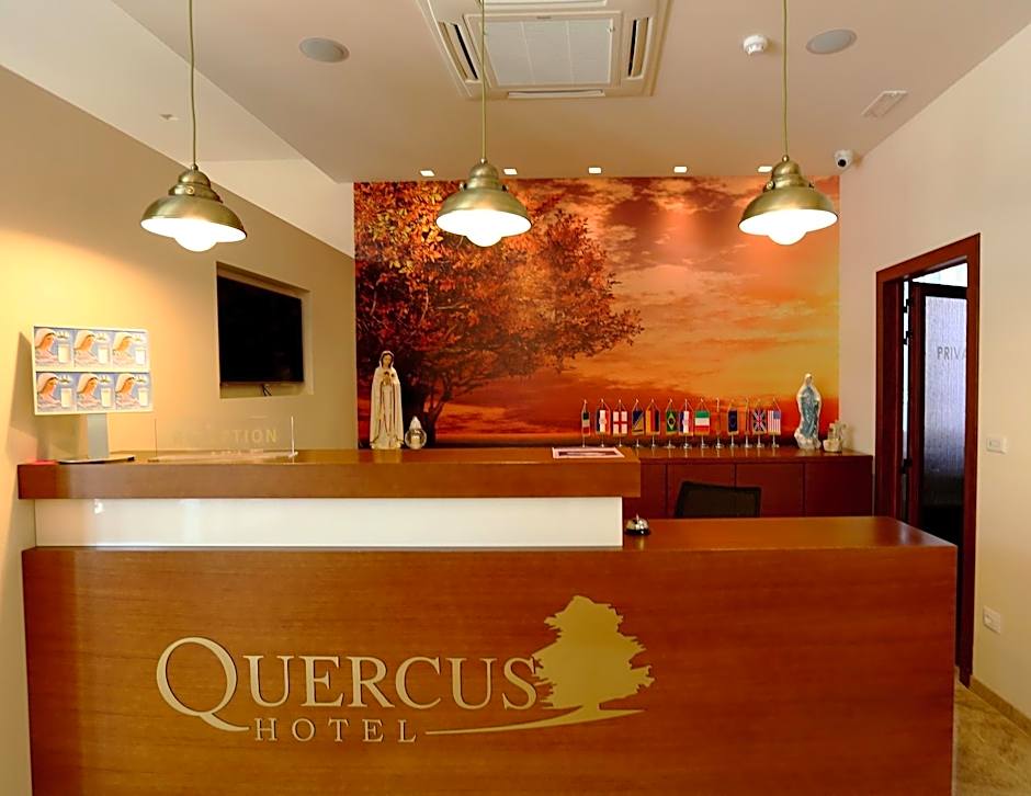 Hotel Quercus