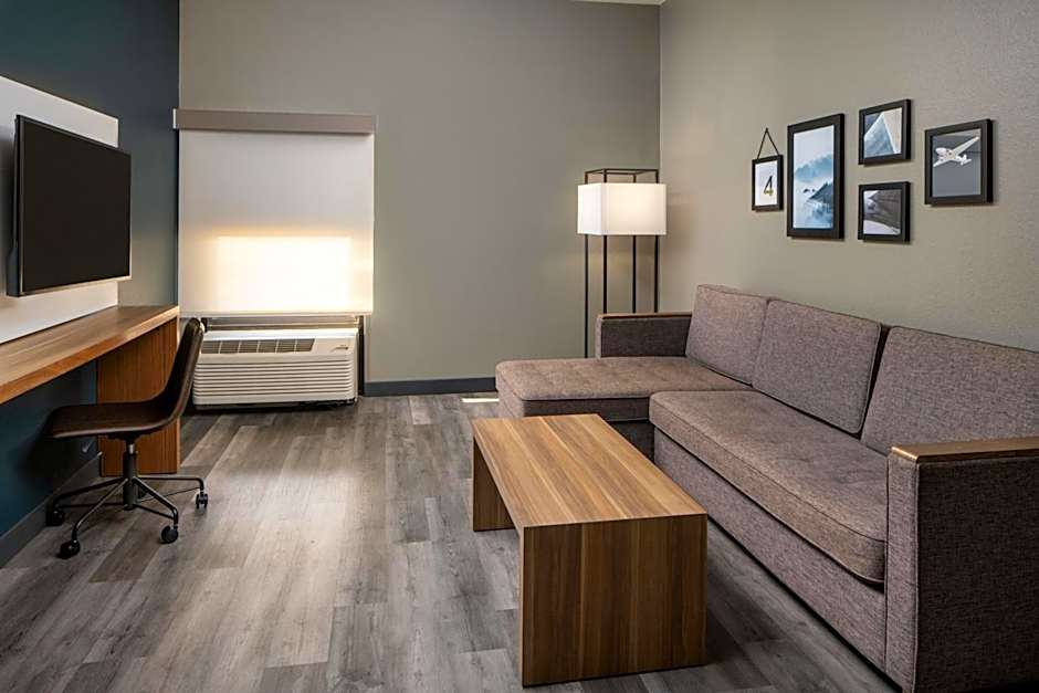 Four Points by Sheraton Alexandria