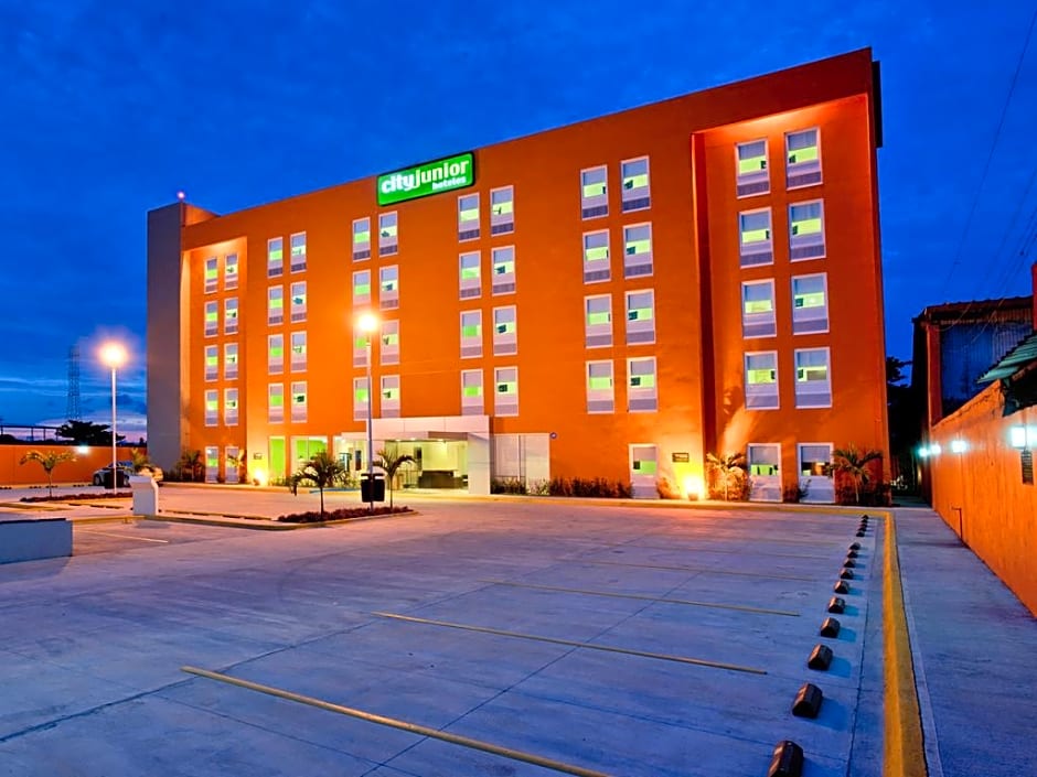 City Express Junior by Marriott Veracruz Aeropuerto