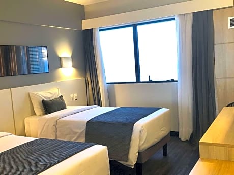 Standard Room with twin beds