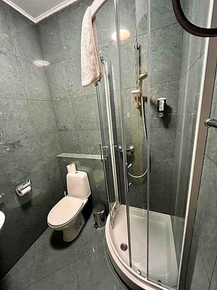 Apartments & rooms - TIANIS - Self check-in