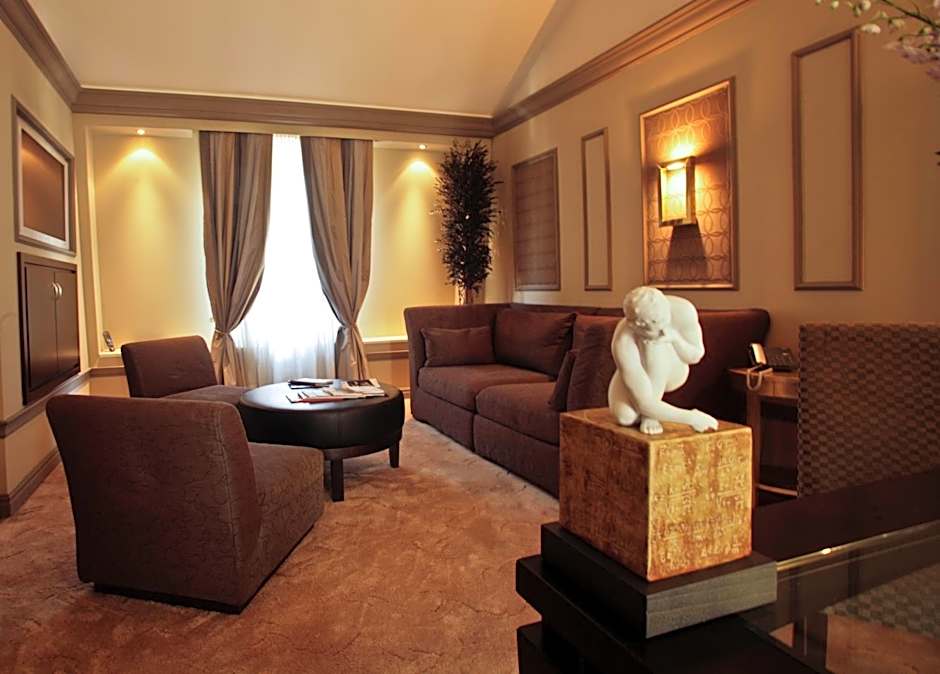 Grand Hotel Visconti Palace